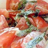 トマトマヨ海苔サラダ